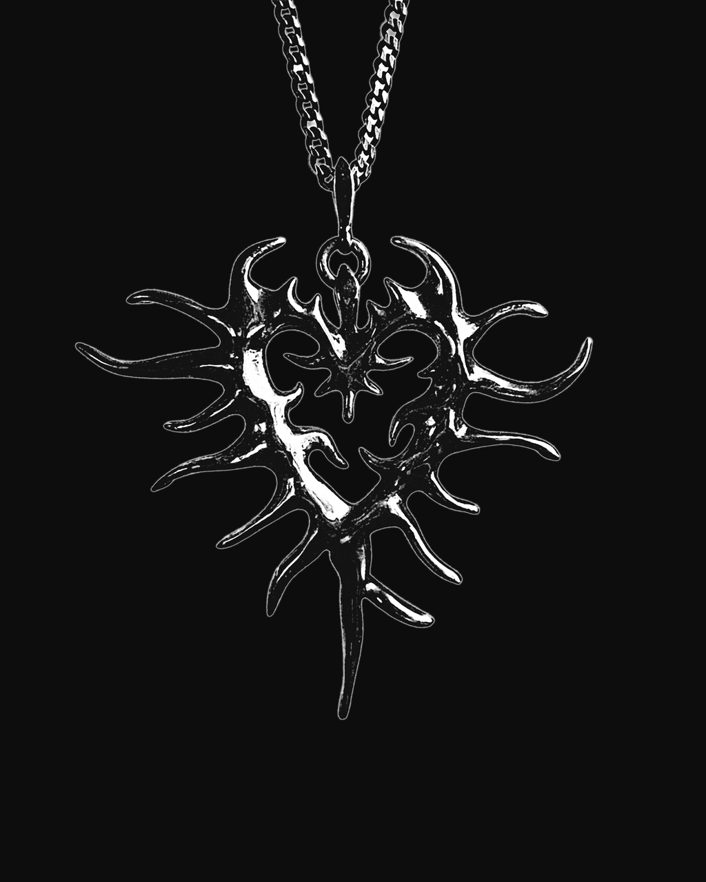 Thorn Heart | Necklace with boil
