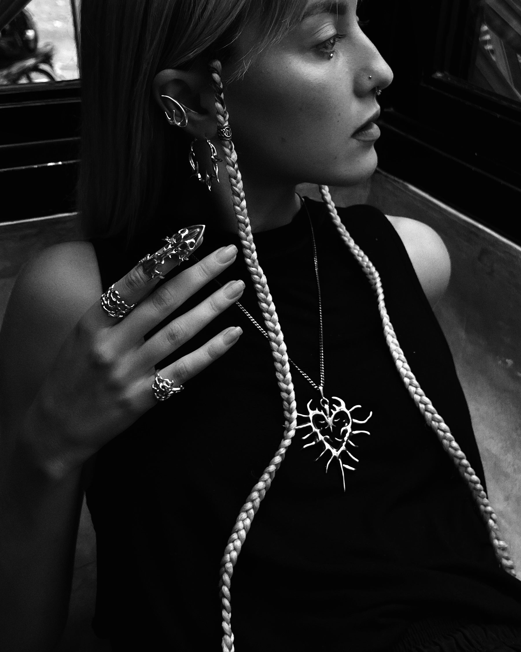 Thorn Heart | Necklace with boil