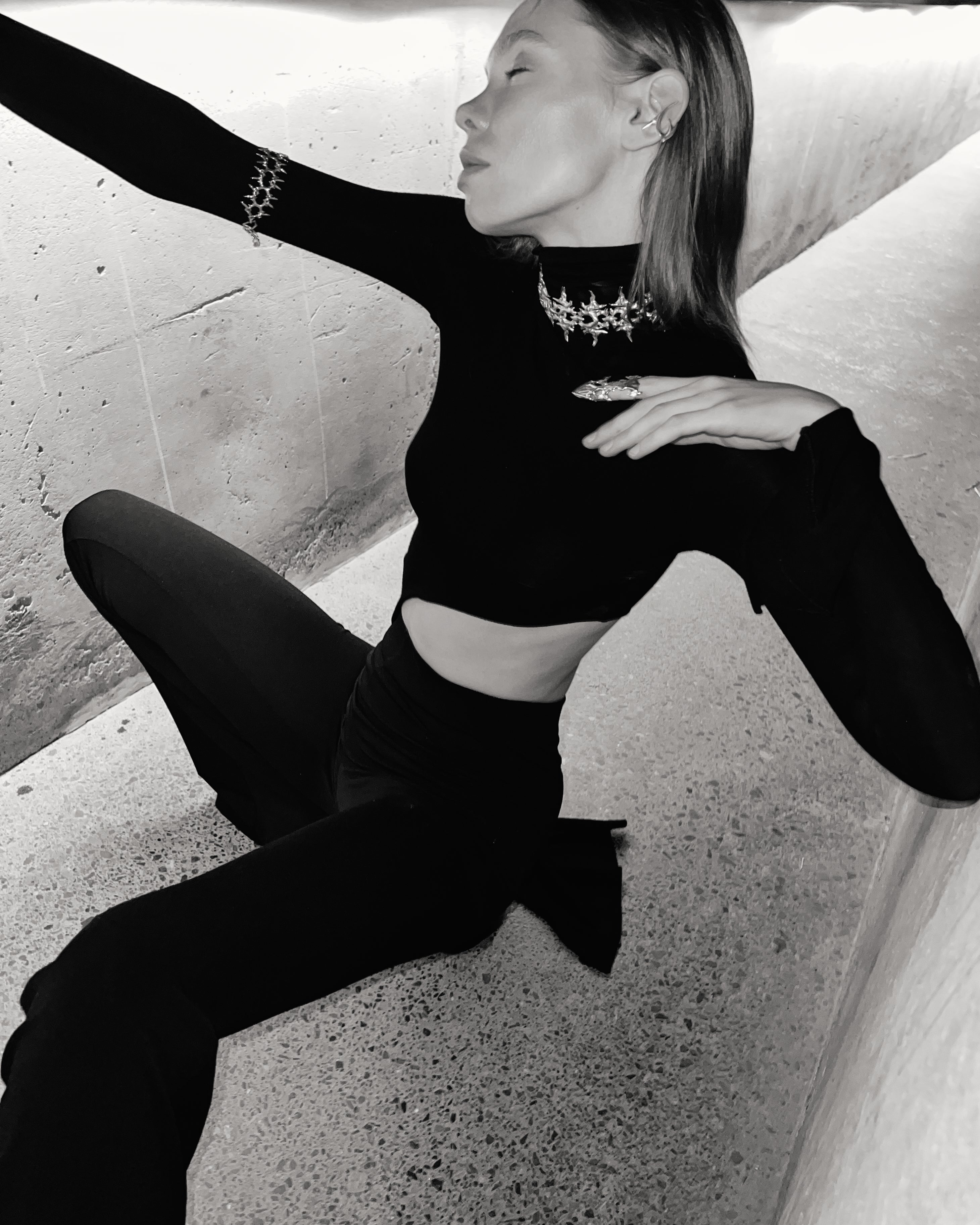 Tribal spine | Choker